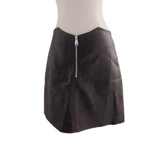Brown Vegan leather A-line mini skirt with front zipper Size small